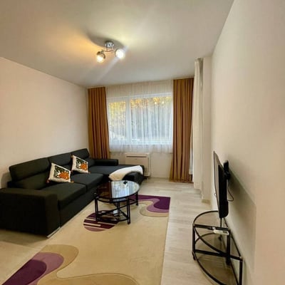 Vermietung einer geräumigen 3-Zimmer-Wohnung, Stadtteil Briz, Varna, Bulgarien